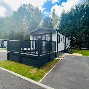  Holiday home Joema With Hot Tub
