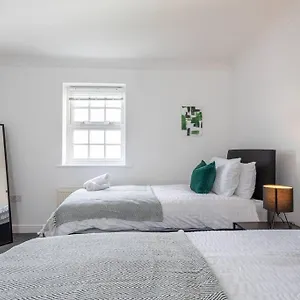  Apartment 3 Bed Duplex In - Sleeps 6