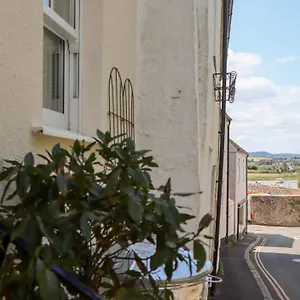 5 Exe Street , Exeter United Kingdom